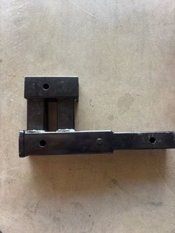 Trailer hitch extender