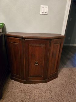 Credenza