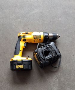 Dewalt 1/2 inch cordless hammer drill