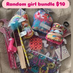 Random girls bundle