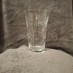 VTG Crystal Vase Leaf/ Bouquet  Pattern Clear High Quality Glass Vase