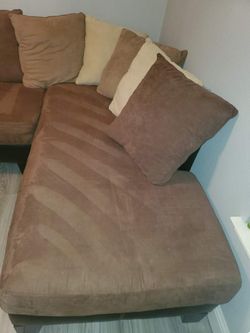 Deal, deal, deal / Full set of couches for sale plus spining lounging chair couch (L shape)