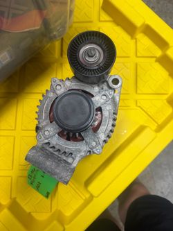 Ford fusion alternator