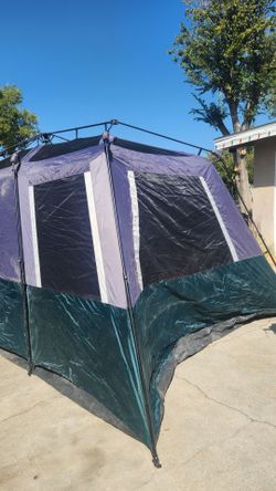 Member's Mark 12-Person Instant Cabin Tent with LED Lighting