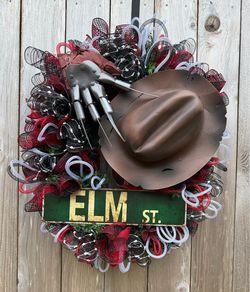 Freddy Krueger Halloween Wreath – Elm St.