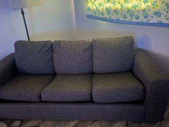 Pullout couch sofa bed