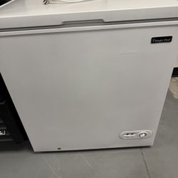 Magic Chef Freezer
