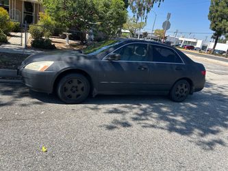 Honda Accord LX - 4 Door