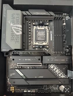 Asus Rog Strix B870E-E Wifi 7 NIB w/Warranty