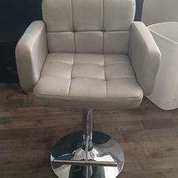 Crosby St Adjustable Leather Salon Chair Grey