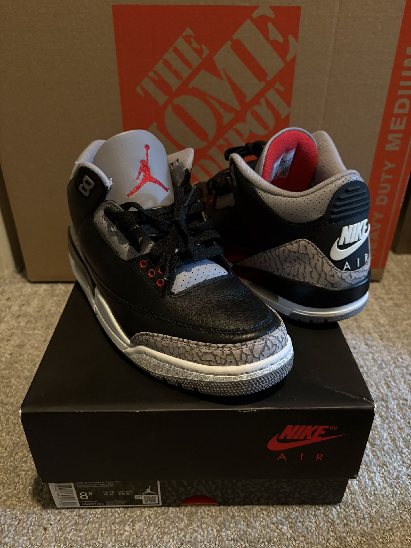 Jordan 3 Black Cement