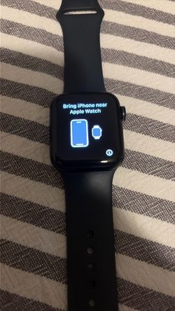 Apple Watch SE - Activation Locked - FOR PARTS ONLY