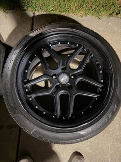 Set of ESR wheels with 245 mm tires