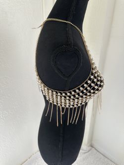 Women’s Pearl Body Chain
