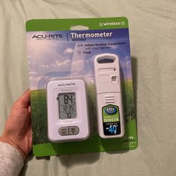Acurite Thermometer With Clock 