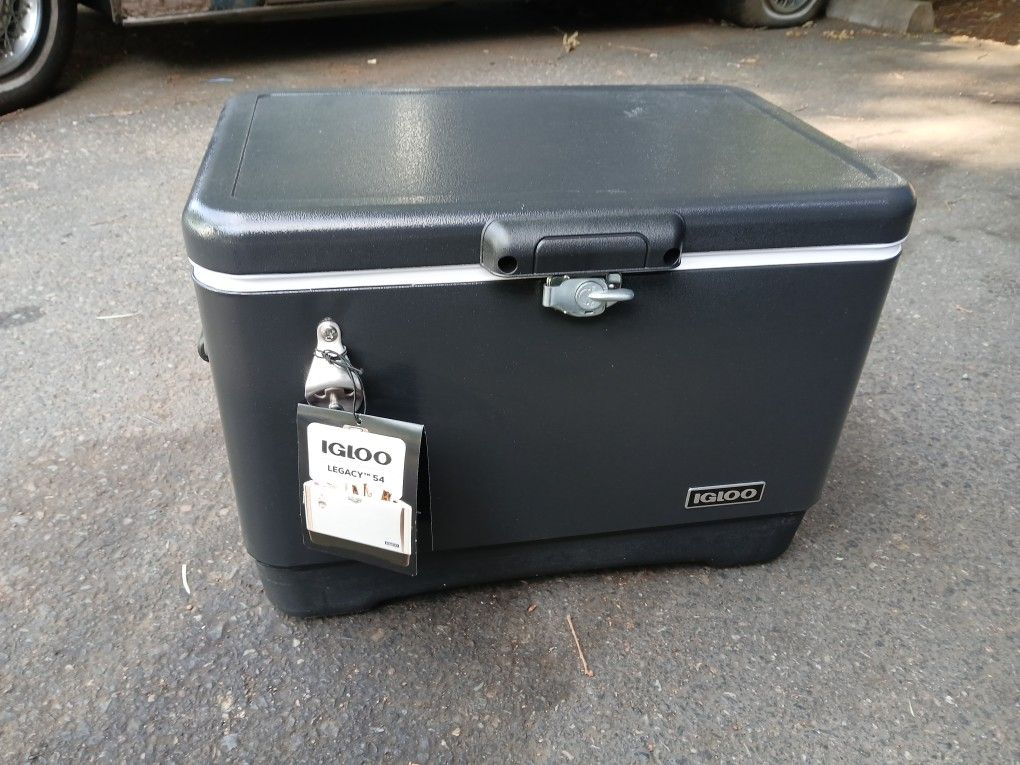 Igloo Legacy 54qt Cooler