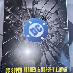 DC Comic Heroic Vault DC Super Heroes 10 Comic Book Collector's Set