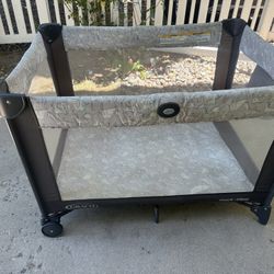 Pack And Play Graco