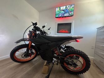 Dirt bike 72v 55+ mph