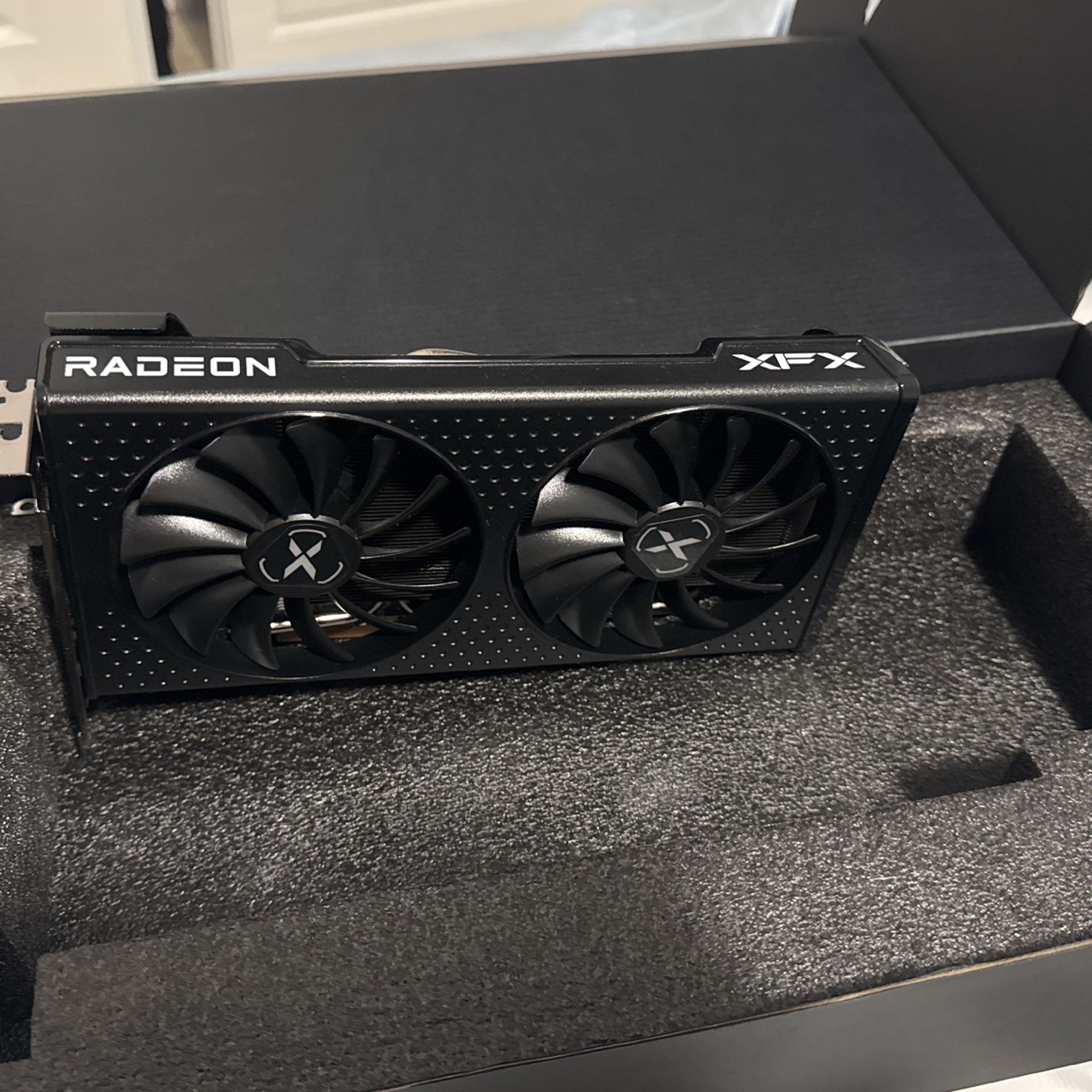 AMD Radeon RX 6500 XT 4GB