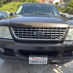 2005 Ford Explorer