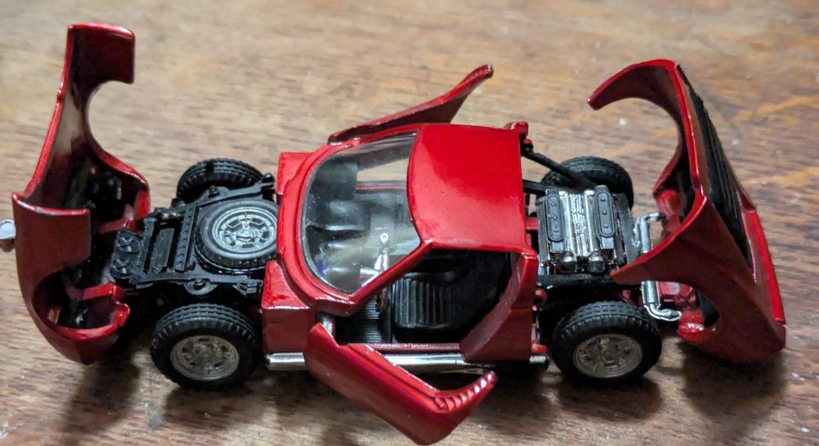 Politoys-M 1967 Die-cast Lamborghini Miura 1:43 Scale Model