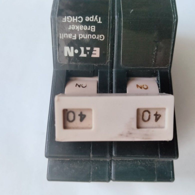 Eaton CHN240GF GFCI Breaker 40Amp 120/240V 10kA 2P 5mA