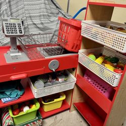 Melissa & Doug One Stop Shop