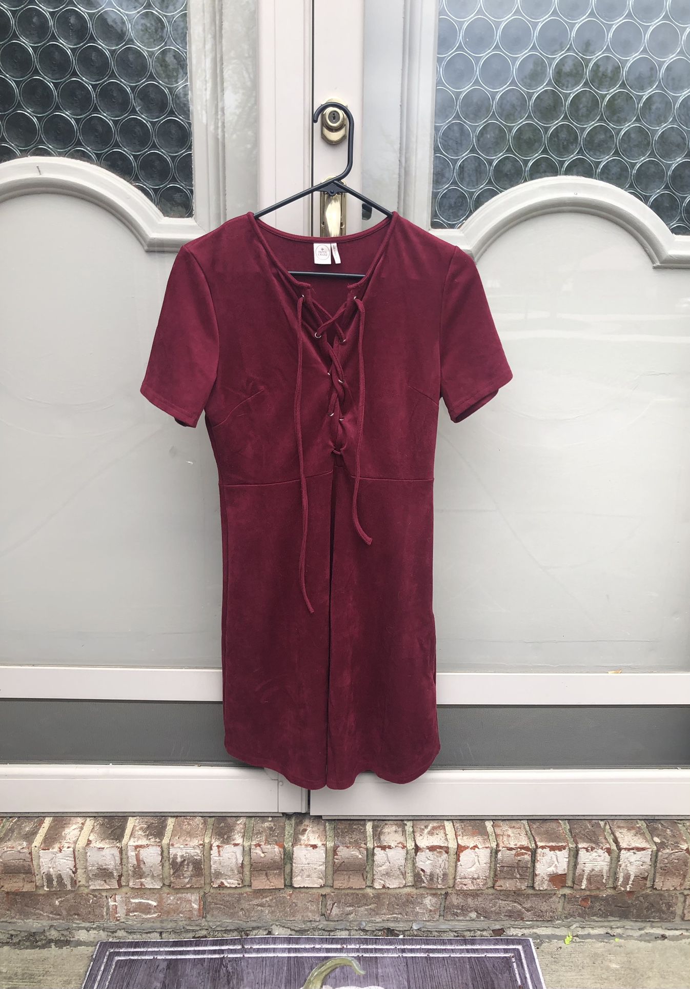 Microsuede Country-Chic Mini-Dress (Wine, M)