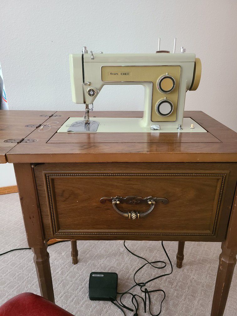 Antique Vintage Sears Kenmore Sewing Machine 