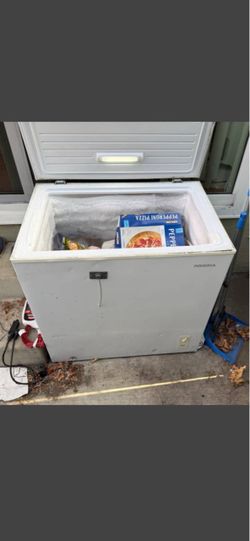 🍁insignia chest freezer 🍁
