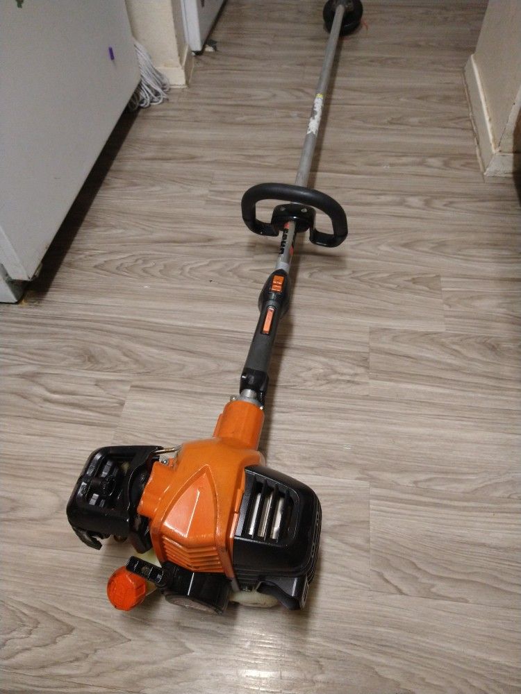 Commercial Echo Weedeater