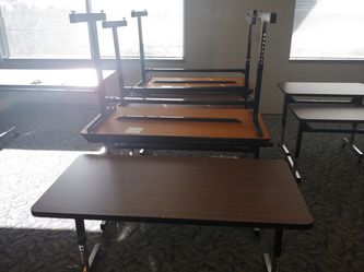 Adapta Height adjustable table