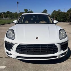 2015 Porsche Macan S 