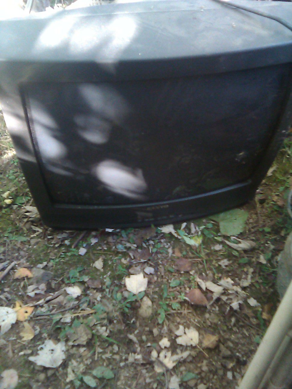 Sanyo tv, 30 inch'ish