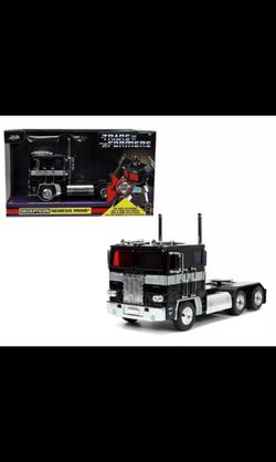 Jada Transformers Nemesis Prime Die-Cast Truck