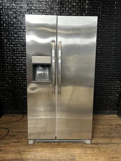 FRIGIDAIRE REFRIGERATOR w/WARRANTY R2994A