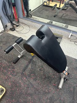 HOIST Ab/Back Hyper Bench