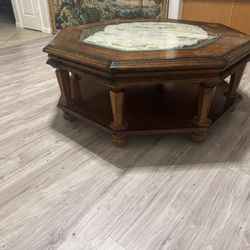 FREE Coffe Table-frame/portrait