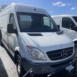 2012 MERCEDES BENZ SPRINTER 2500 