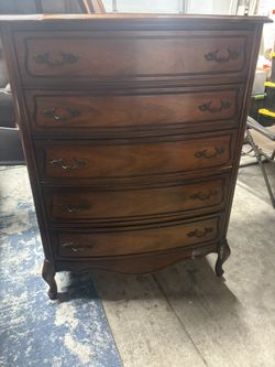 dresser