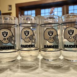 Raider Vintage Cups 