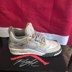 Jordan 4 4.5 