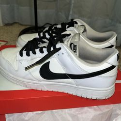 Nike Dunk Reverse Panda