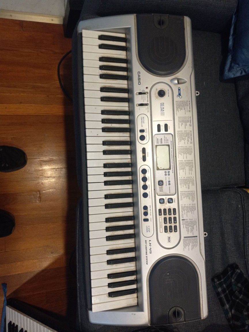 Casio Lk45 Key Lightning System, Good Condition