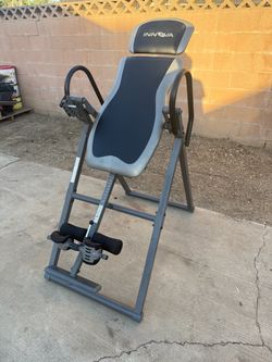 Innova Inversion Table - Relieve Back Pain and Sciatica Pain - Spinal Decompression and Muscle Tension Therapy