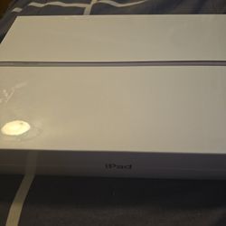 Apple iPad 9th Gen  / 64GB / WiFi + Cellular - NEW - Factory Sealed 