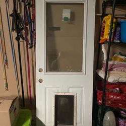 Door W Dog Door