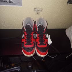 Black, red, and white Nike Terminator Men's high top sneakers size 12