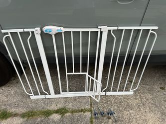 Gate